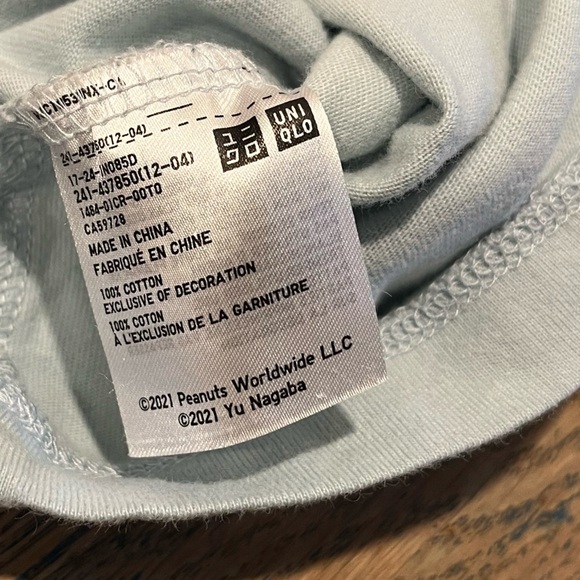 🩵 Peanuts Gang Graphic Tee – UNIQLO UT XL - Picture 3 of 8